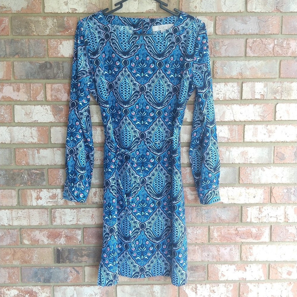 Ann Taylor LOFT Blue Print Shift Tie Waist Dress